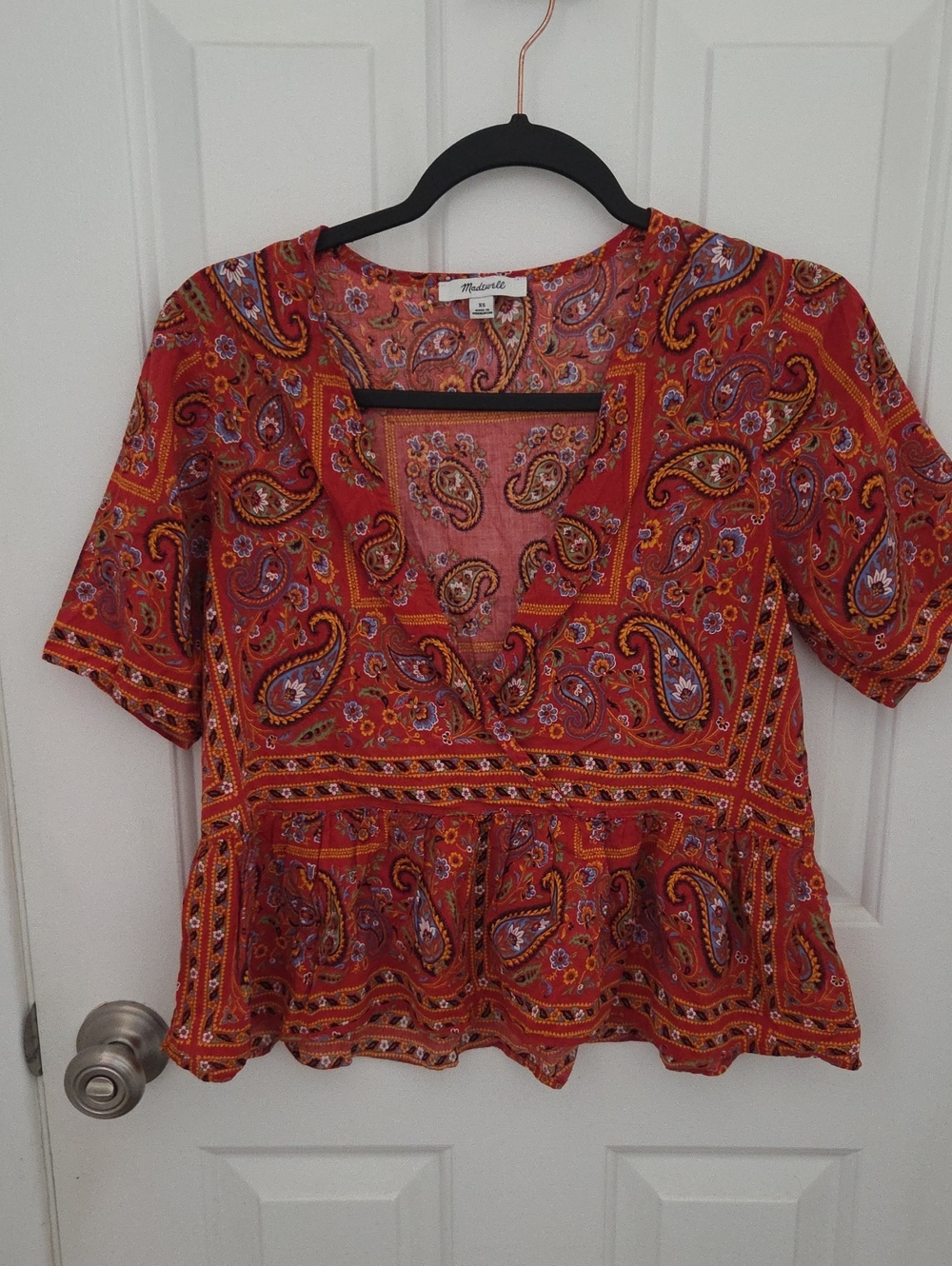 Madewell Women's Red Paisley V-Neck Peplum Top